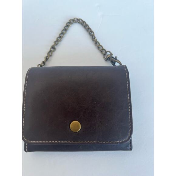 NEW Rosetti Wisdom Brown Vegan Wallet Wristlet With Chain - Picture 2 of 12